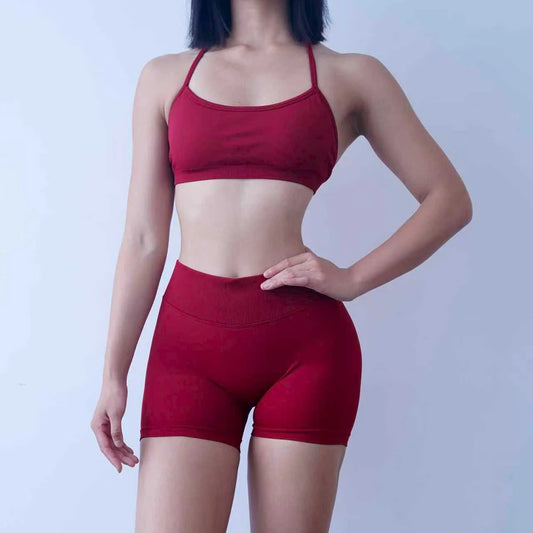 Seamless Women’s Yoga Set – Thin Strap Bra & Gym Shorts